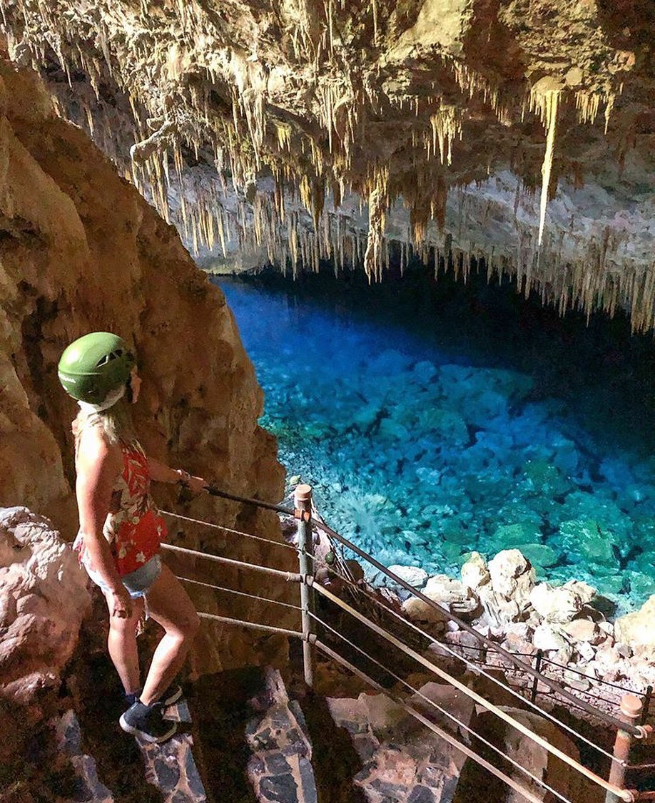 Gruta do Lago Azul