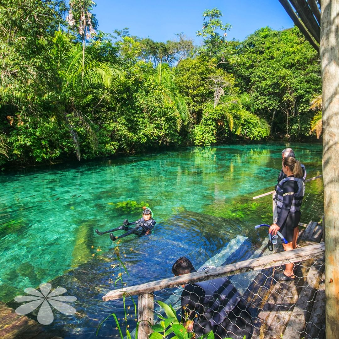 Nascente Azul Flutuação com Balneário - Imagem 7
